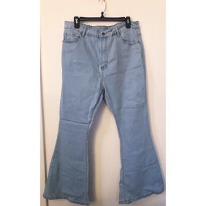 Light wash bell bottom jeans